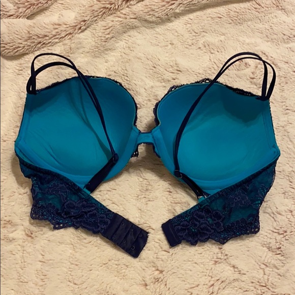 Victoria’s Secret Very Sexy Push Up 36C - Picture 6 of 6